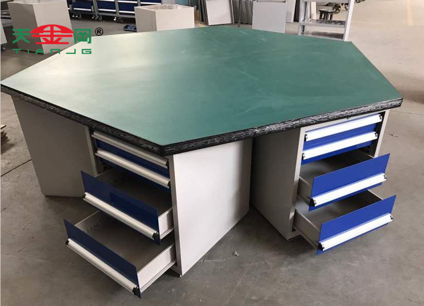 鉗工工作臺(tái)廠家哪家好？