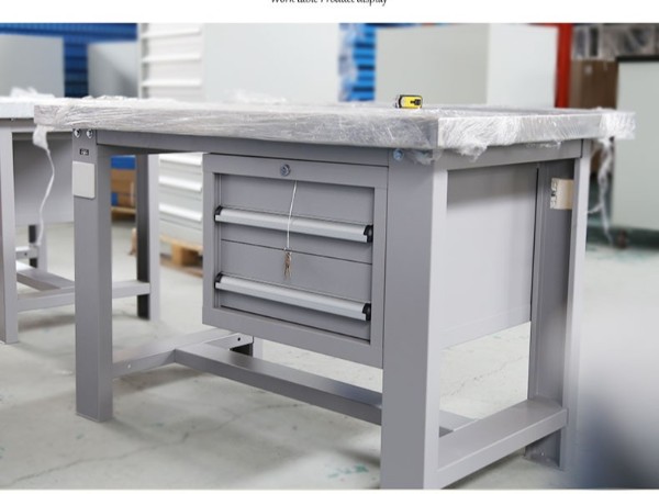 不銹鋼工作臺的優(yōu)勢是什么？