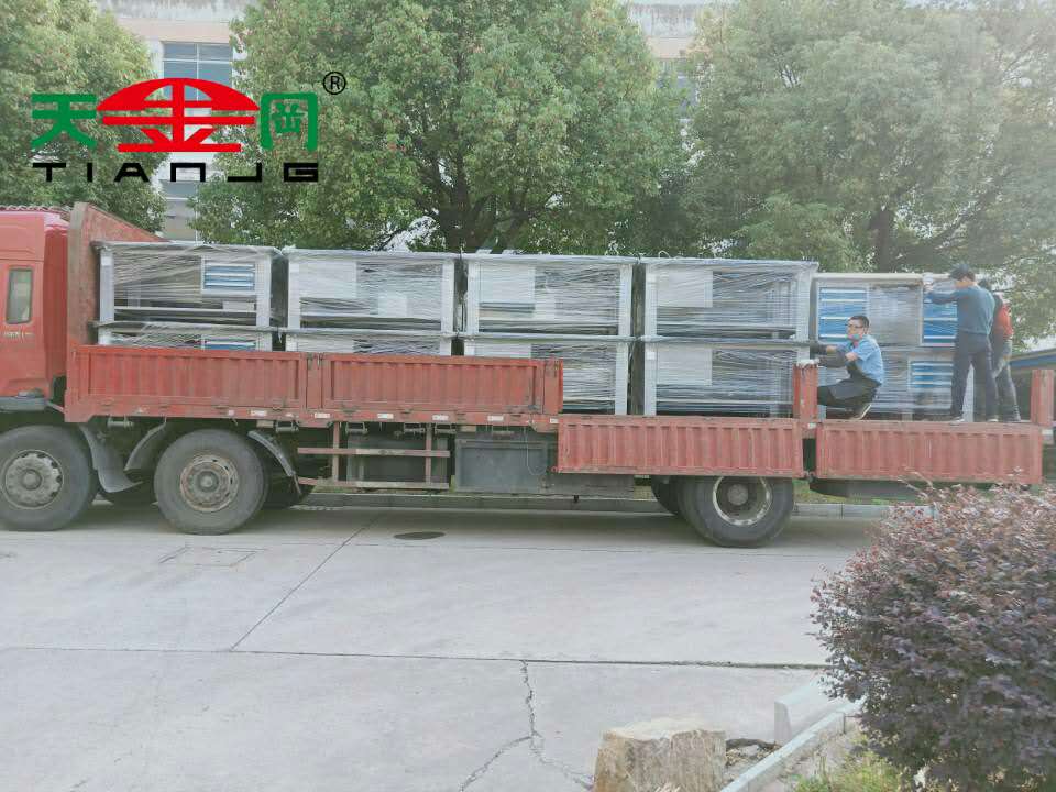 廣州鉗工臺廠家