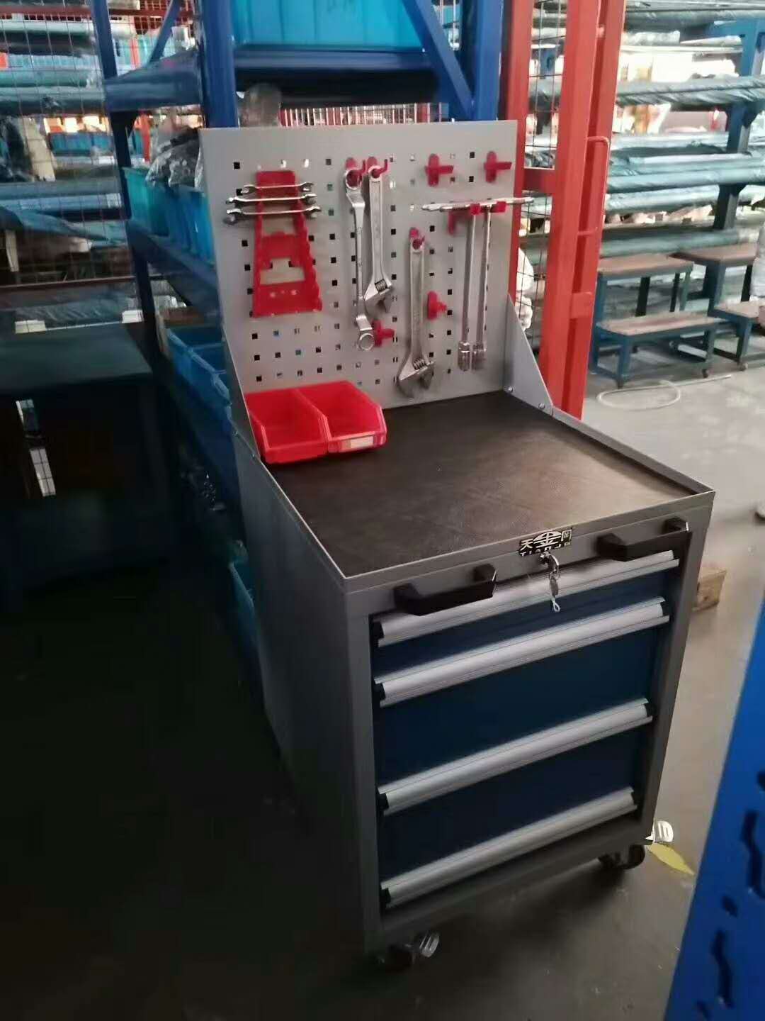 工具車