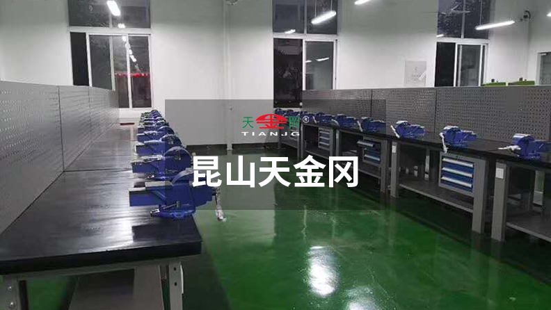 工具柜實(shí)拍--客戶(hù)場(chǎng)景圖