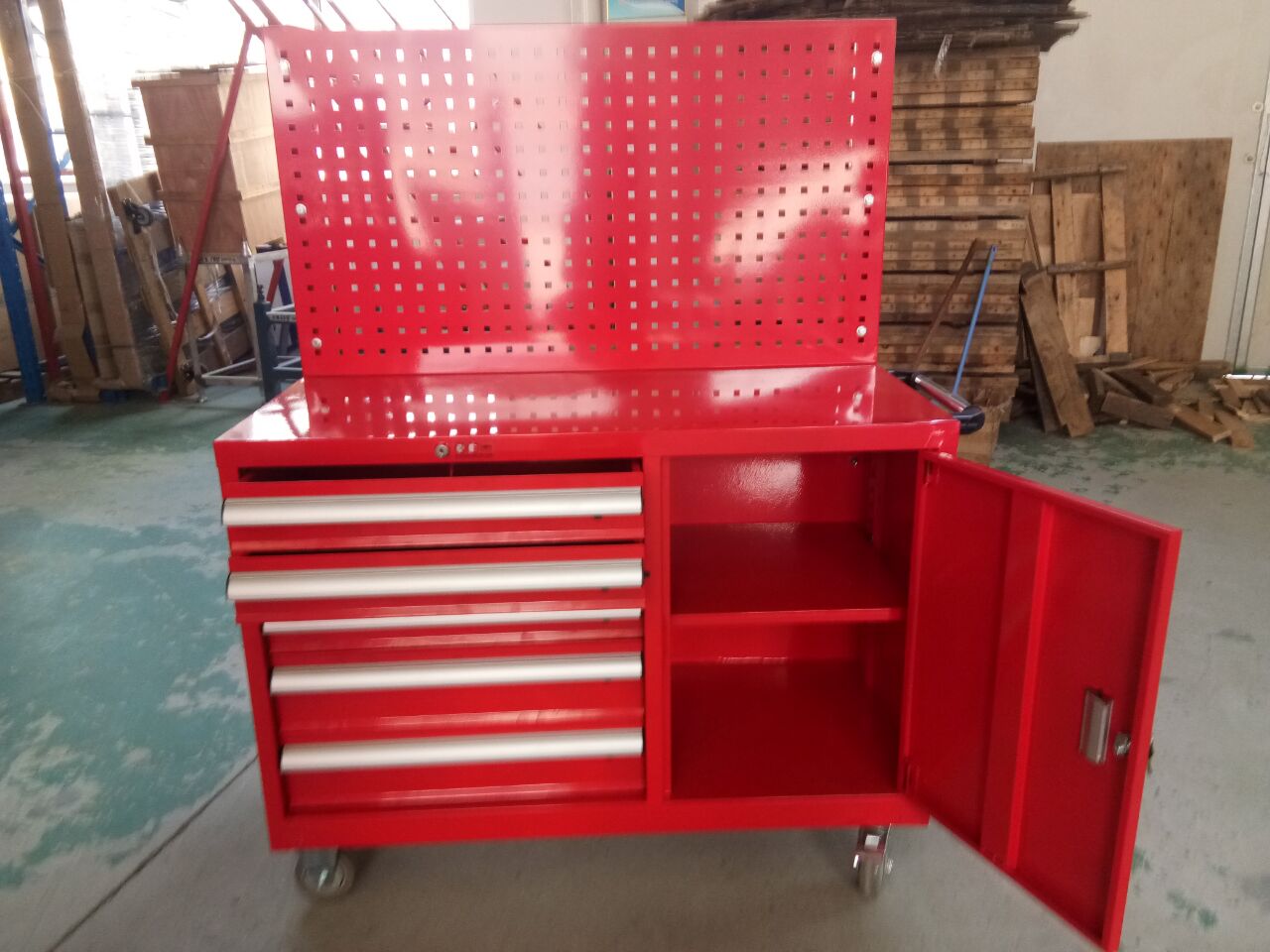 了解車間工具柜廠家商品特性，選購無憂！【天金岡】