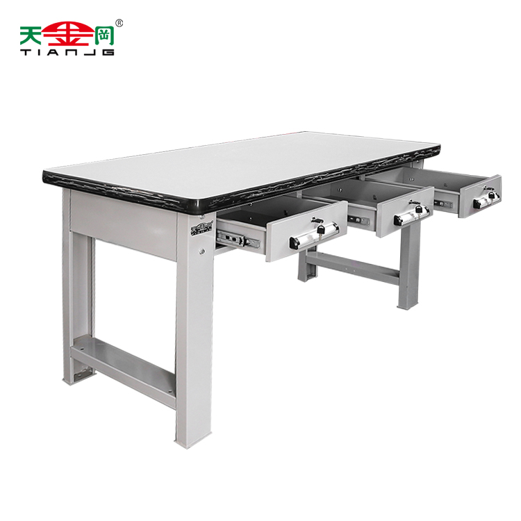 耐磨工作臺(tái)