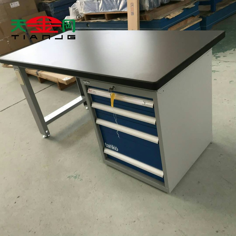 不銹剛工作臺生產廠家