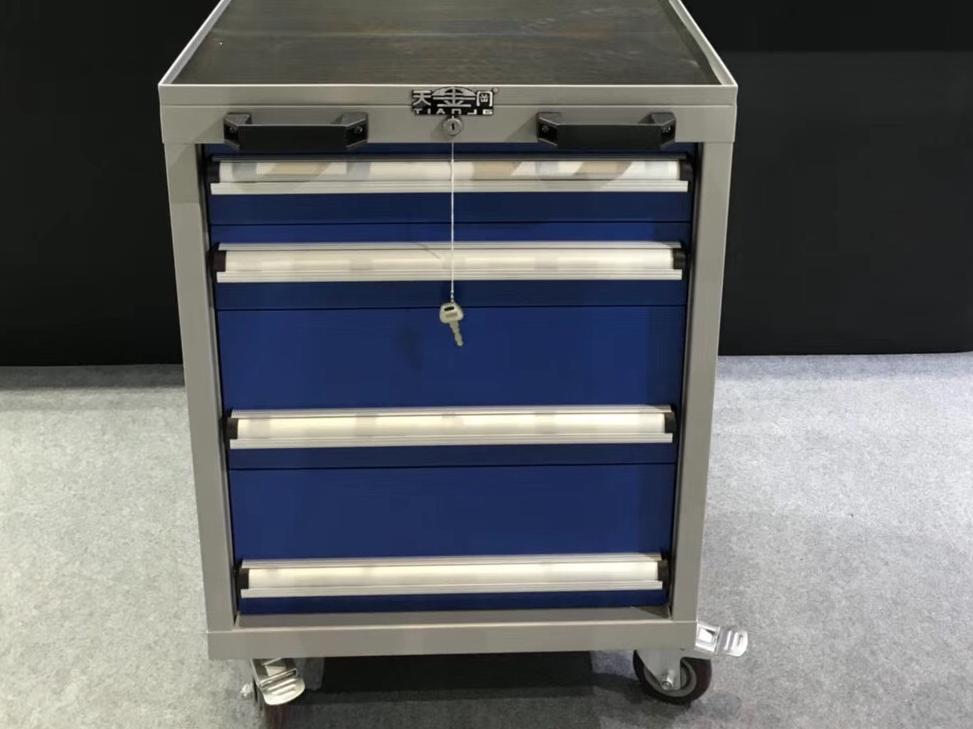 為什么工廠車間需要重型工具柜？【天金岡】